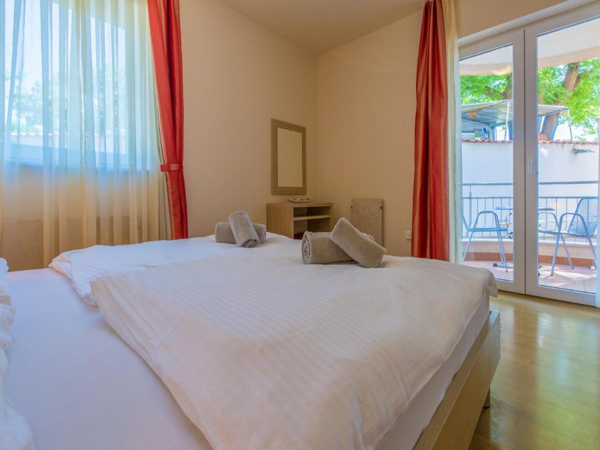Vanda Apartment