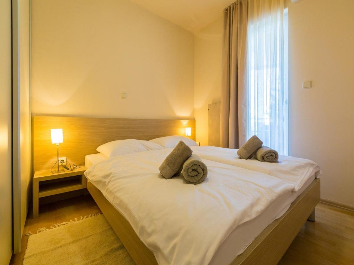 Vanda Apartment *