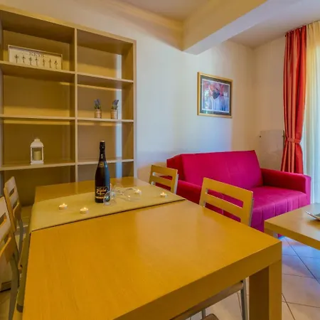 Apartments Villa Vanda Selce Exterior photo
