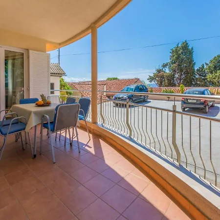 Apartments Villa Vanda Selce Exterior photo