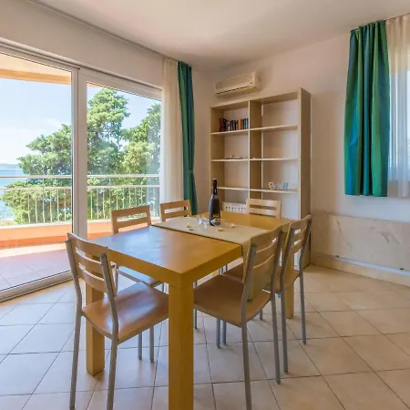 Apartments Villa Vanda Selce Exterior photo