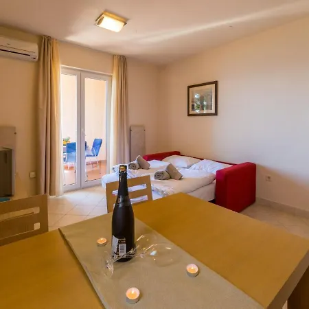 Apartments Villa Vanda Selce Exterior photo