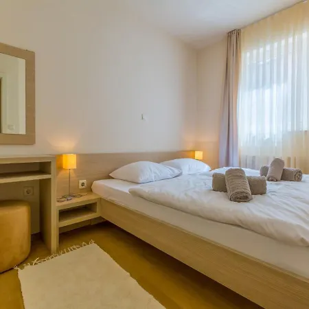 Apartments Villa Vanda Selce Exterior photo