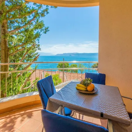 Apartments Villa Vanda Selce Exterior photo