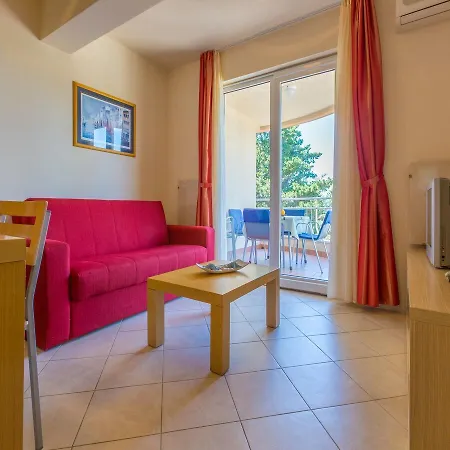 Apartments Villa Vanda Selce Exterior photo
